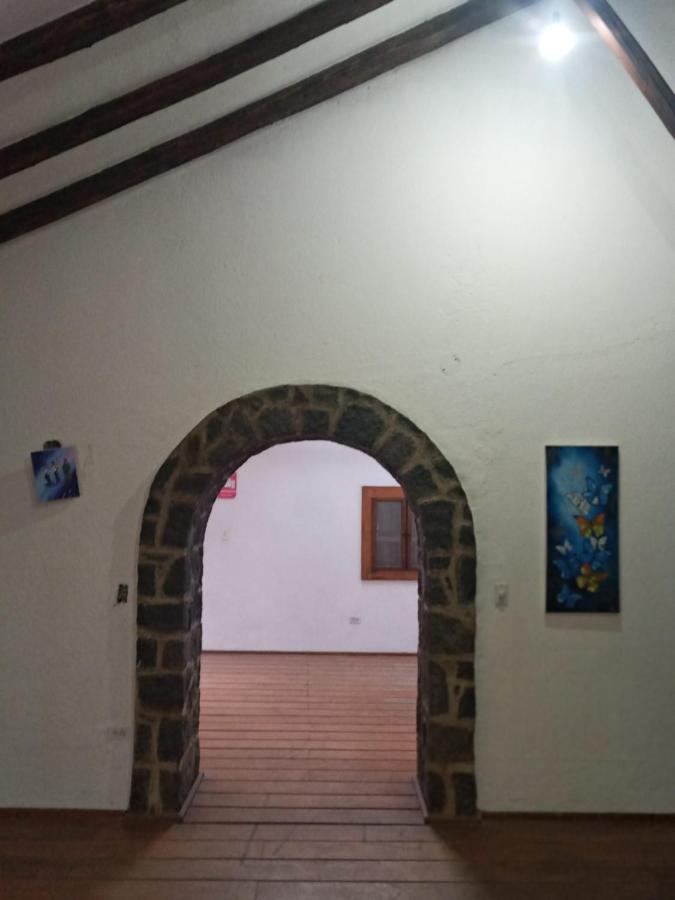 Quinta Los Eucaliptos Villa Quito Exterior photo